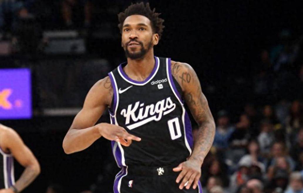 NBA选秀大会掀起波澜，新秀脱颖而出