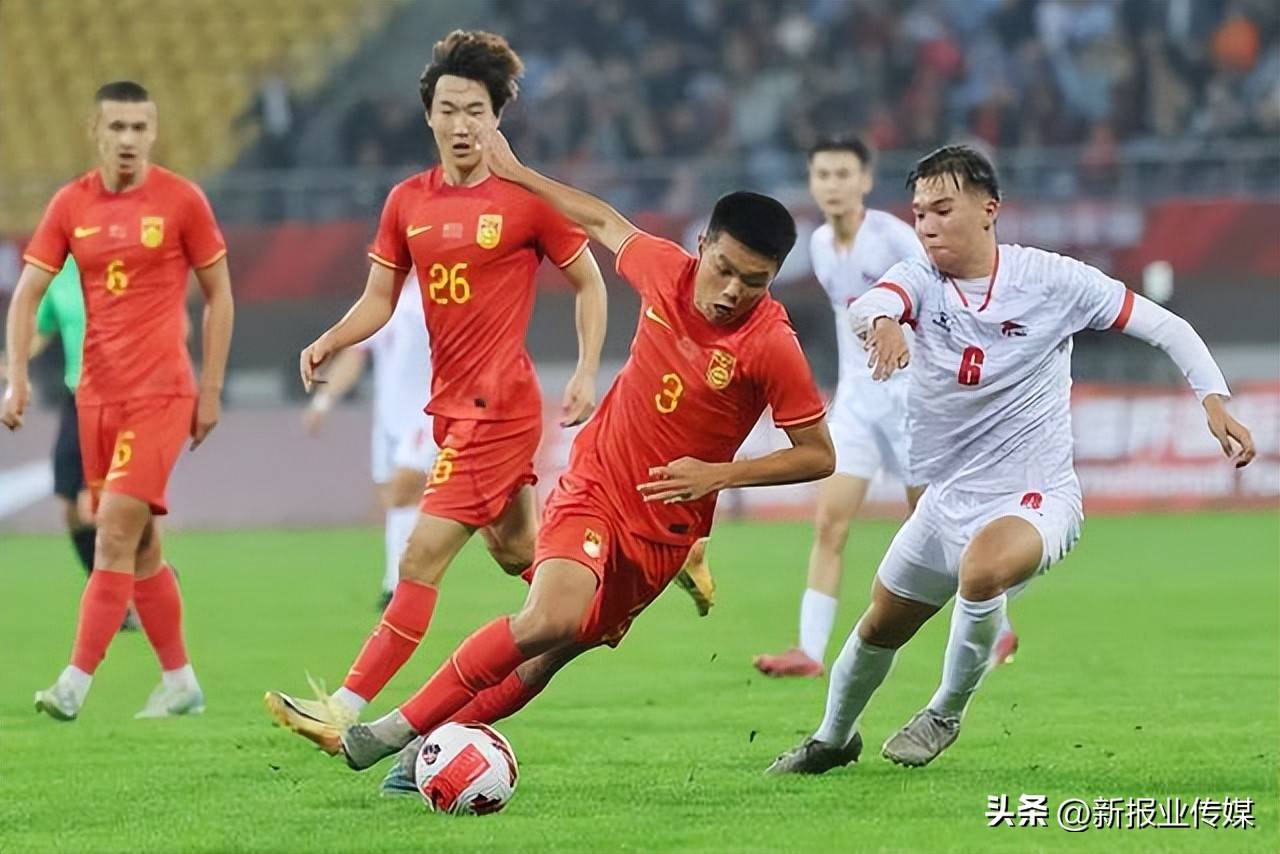 九游娱乐网页-关于球员实力突出，国内足球联赛比赛精彩非凡的信息