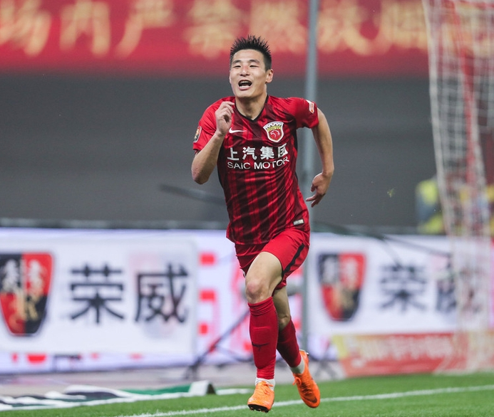 恒大取得关键胜利，继续领跑中超积分榜