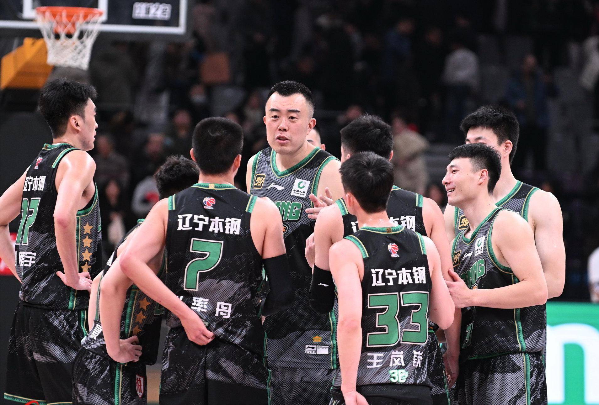 九游app下载-包含深圳队痛失比赛，不敌辽宁队攻势的词条