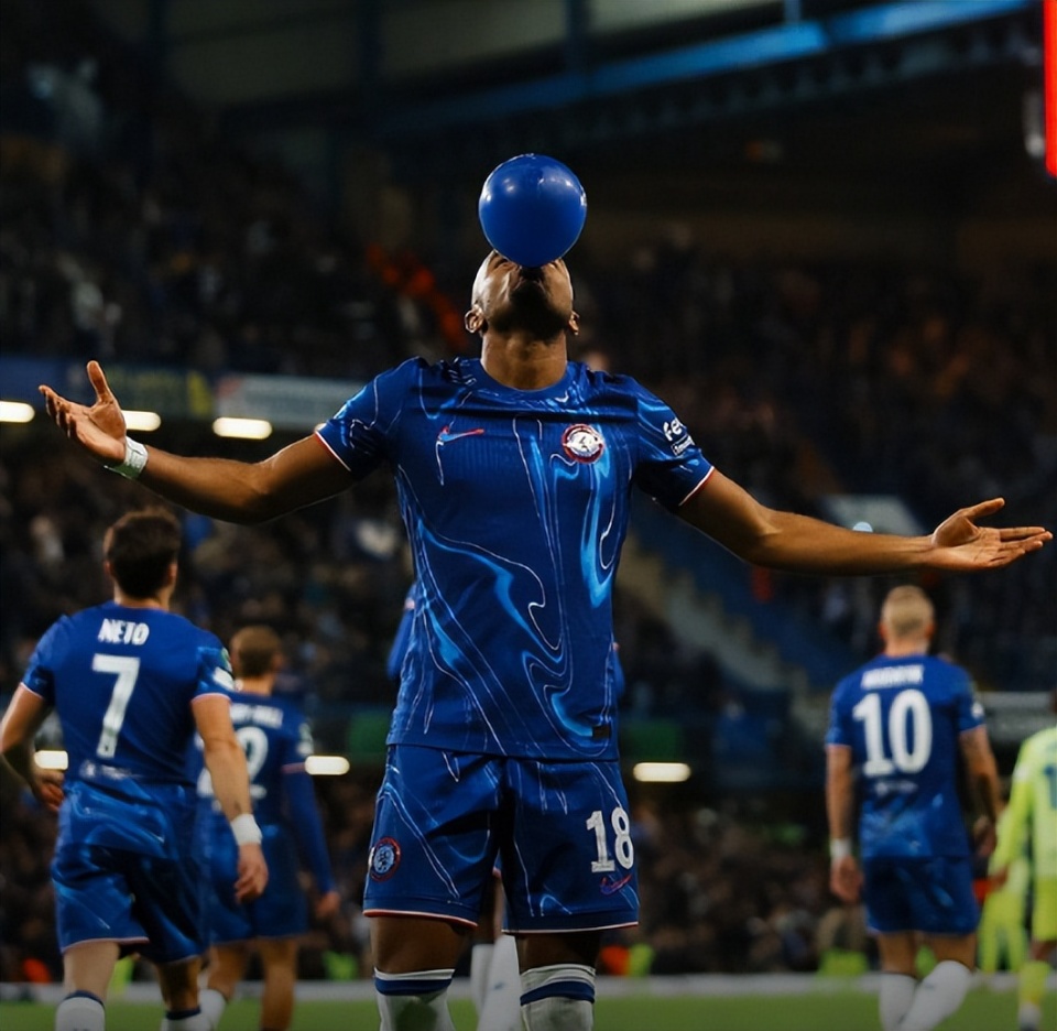 切尔西新援表现亮眼：主帅带领备战火热的简单介绍