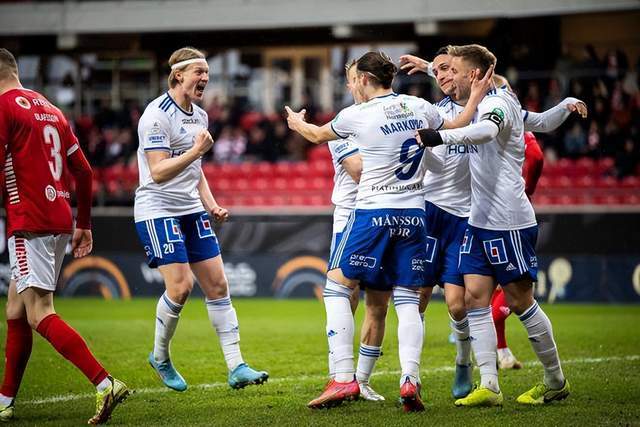 包含斯洛伐克功争第四，三胜晋级瑞典联赛的词条