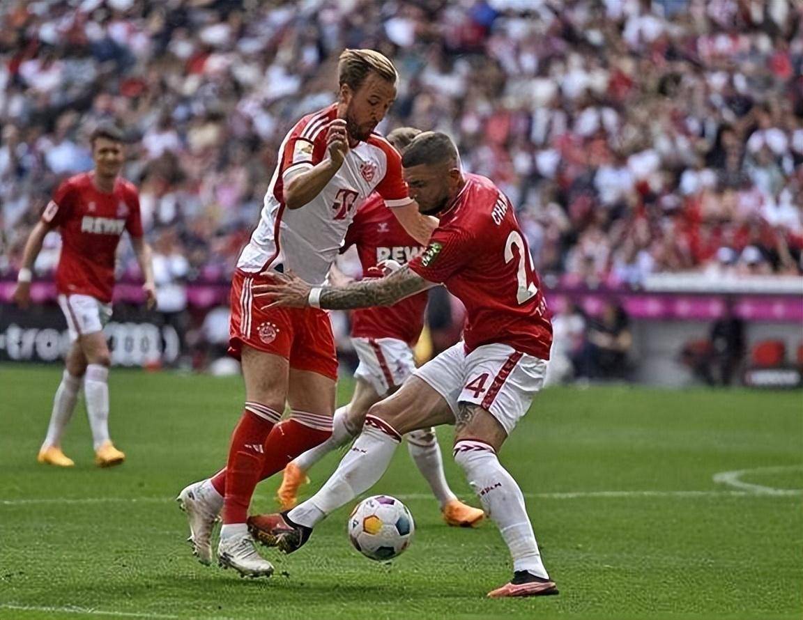 曼联客场大胜皇马,索尔斯克予人惊喜 曼联客场大胜皇马,索尔斯克予人惊喜