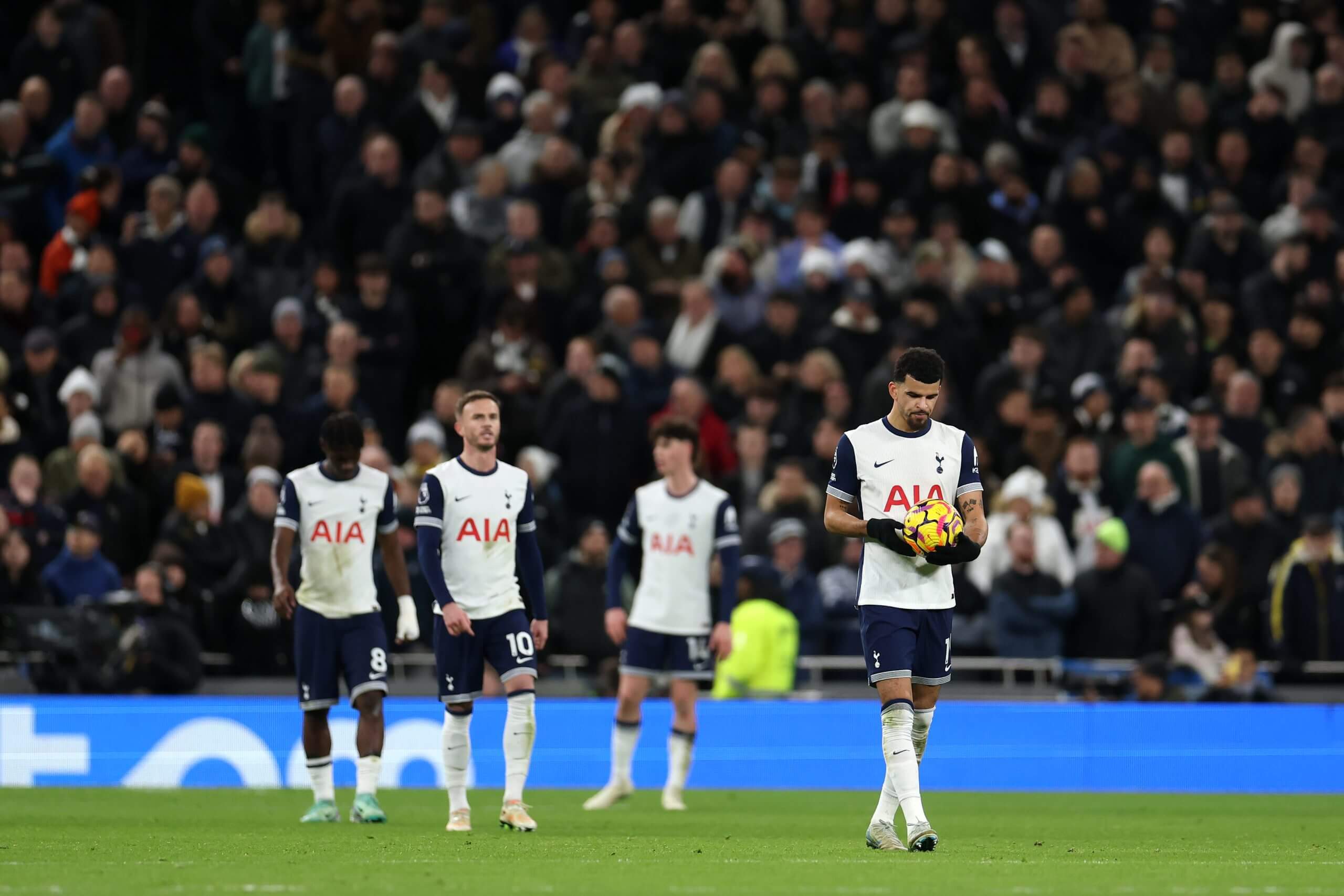 热刺顶替热门球星，球队战绩再次起伏的简单介绍