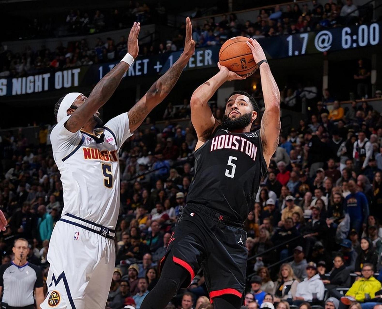 火箭击败公牛，保持不败金身