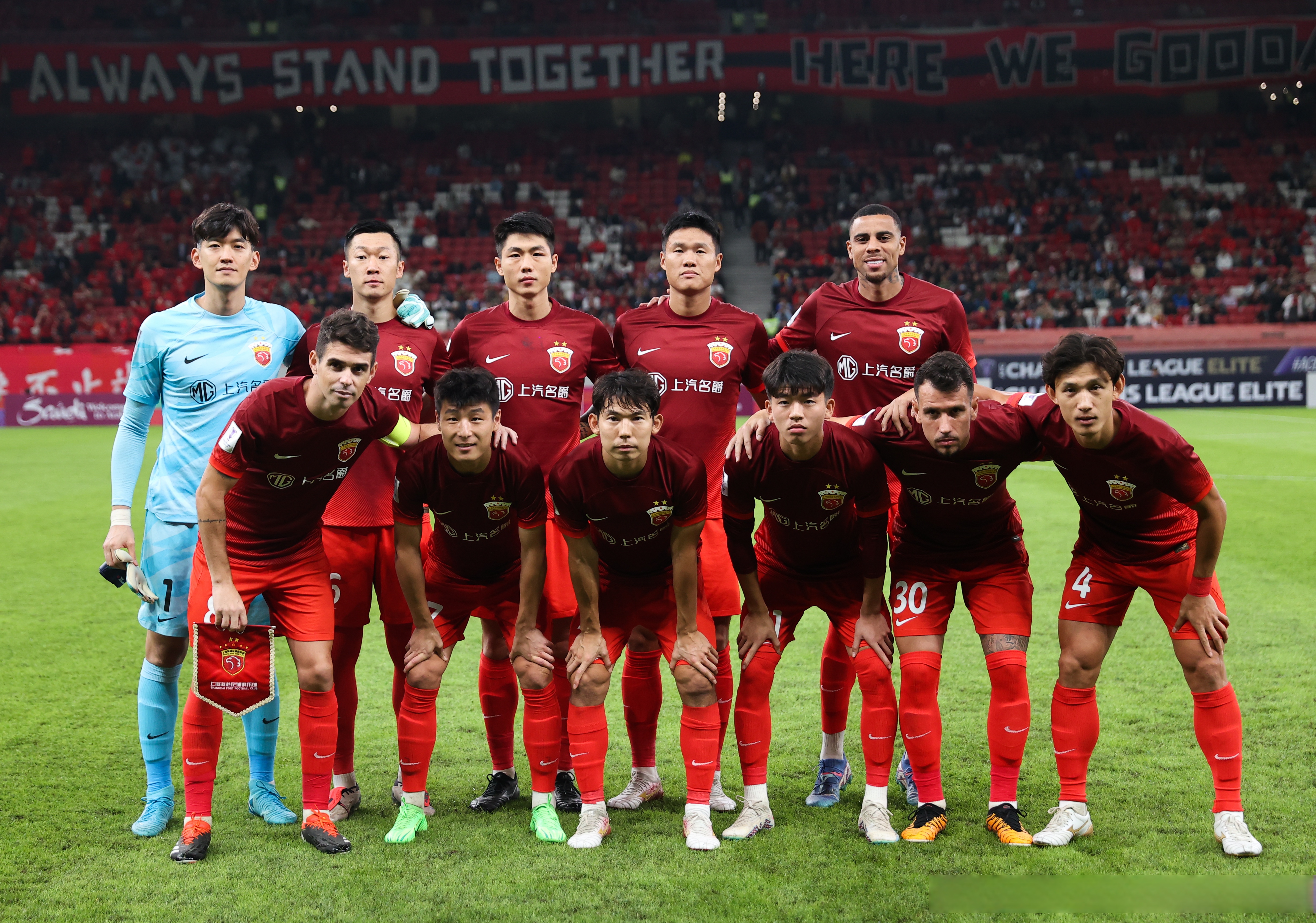 欧锦赛小组赛拉开序幕，球队冲刺胜利