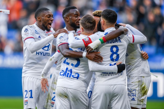 九游APP-里昂面对梅斯的考验，胜负难断