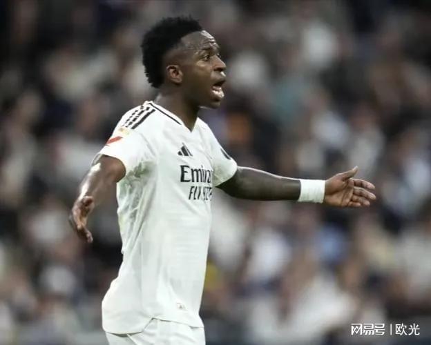 关于独家:马姆洛迪辛当斯世俱杯首战阵容预测的信息 关于独家:马姆洛迪辛当斯世俱杯首战阵容预测的信息