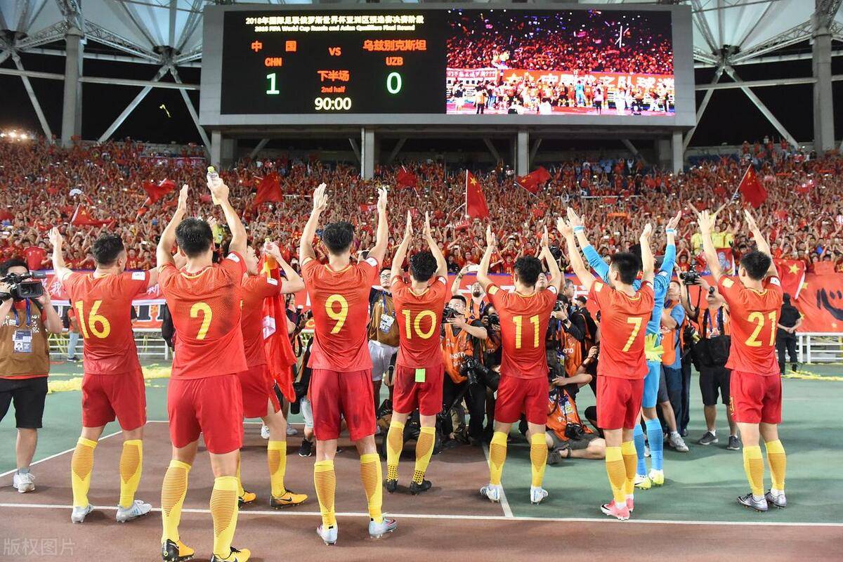 世界杯预选赛热火朝天焦点仗