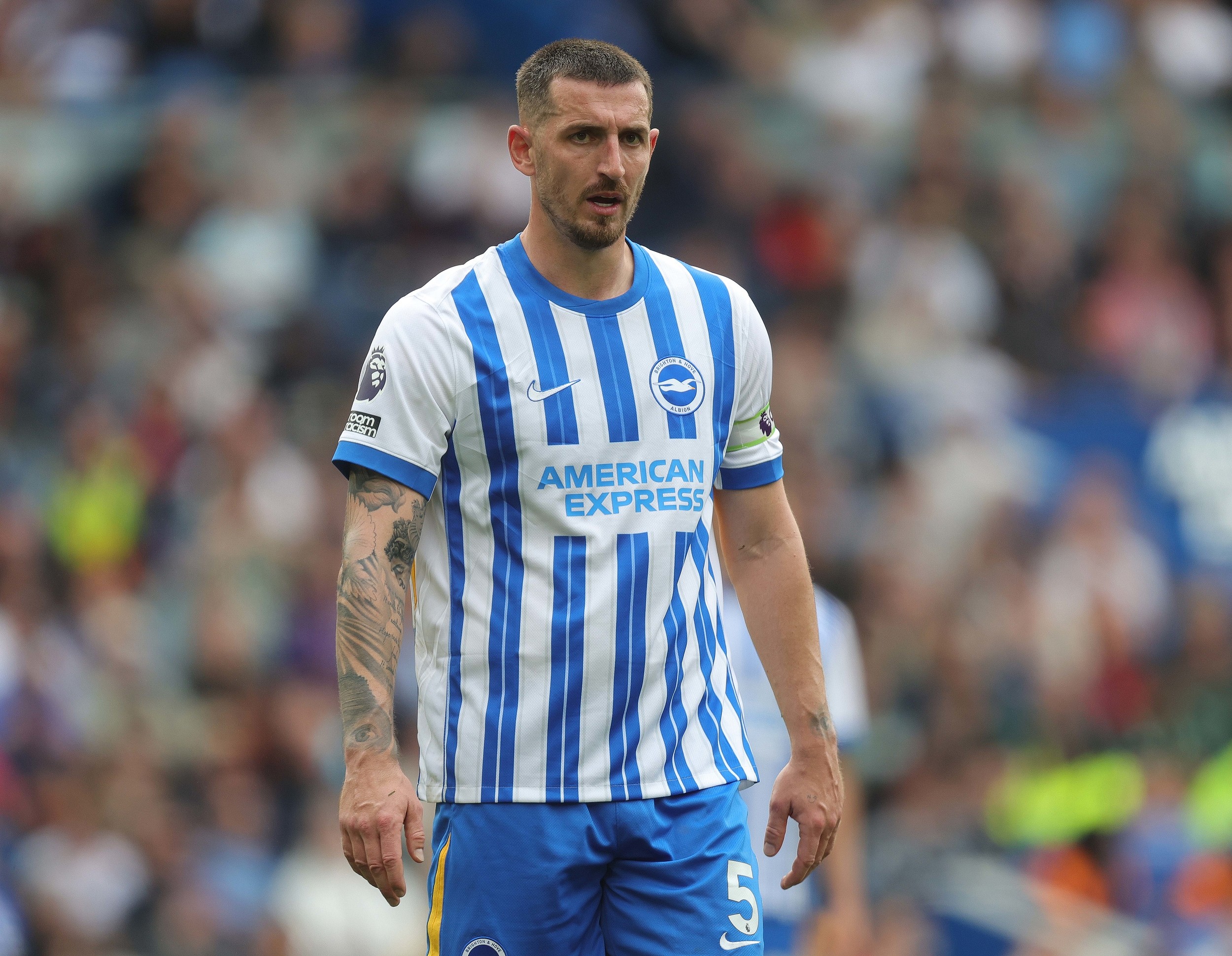 布莱顿表现稳健，保持不败底气十足！