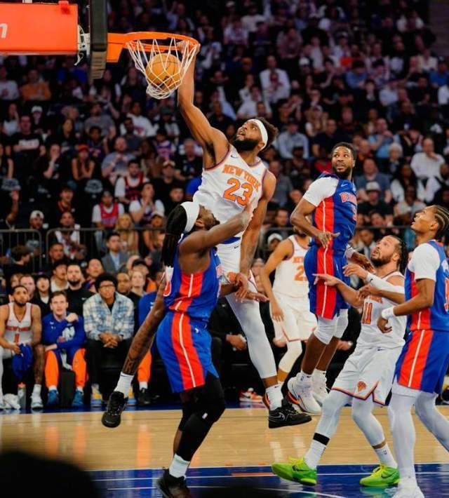 包含湖人中锋主控全场，一人独挡千军震撼全场的词条