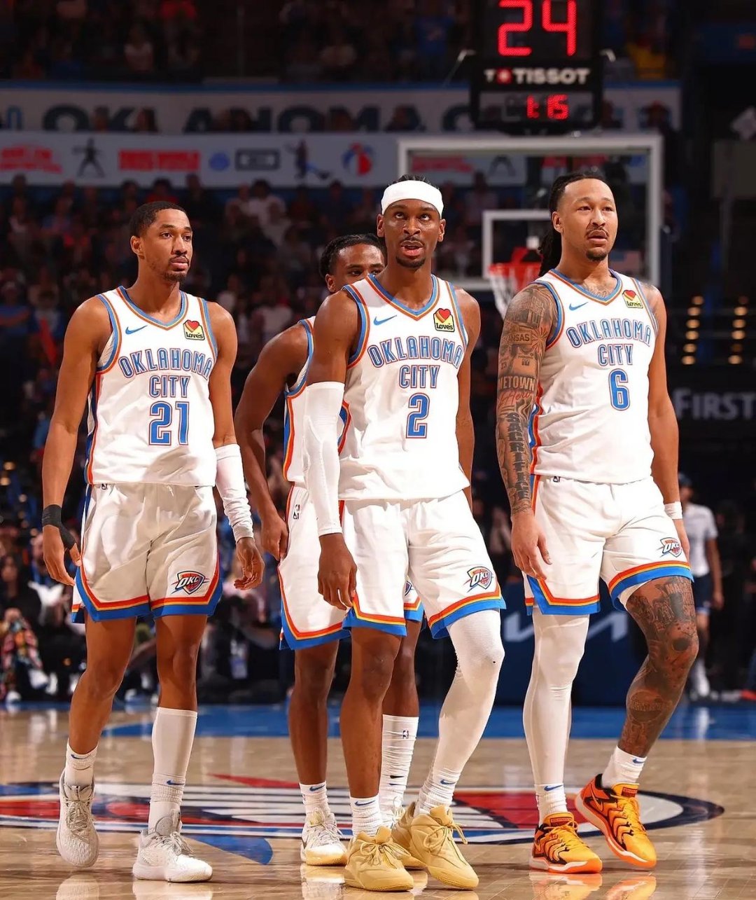 九游娱乐首页-关于俄克拉何马雷霆队裁掉主力球员引发球队重组传闻的信息