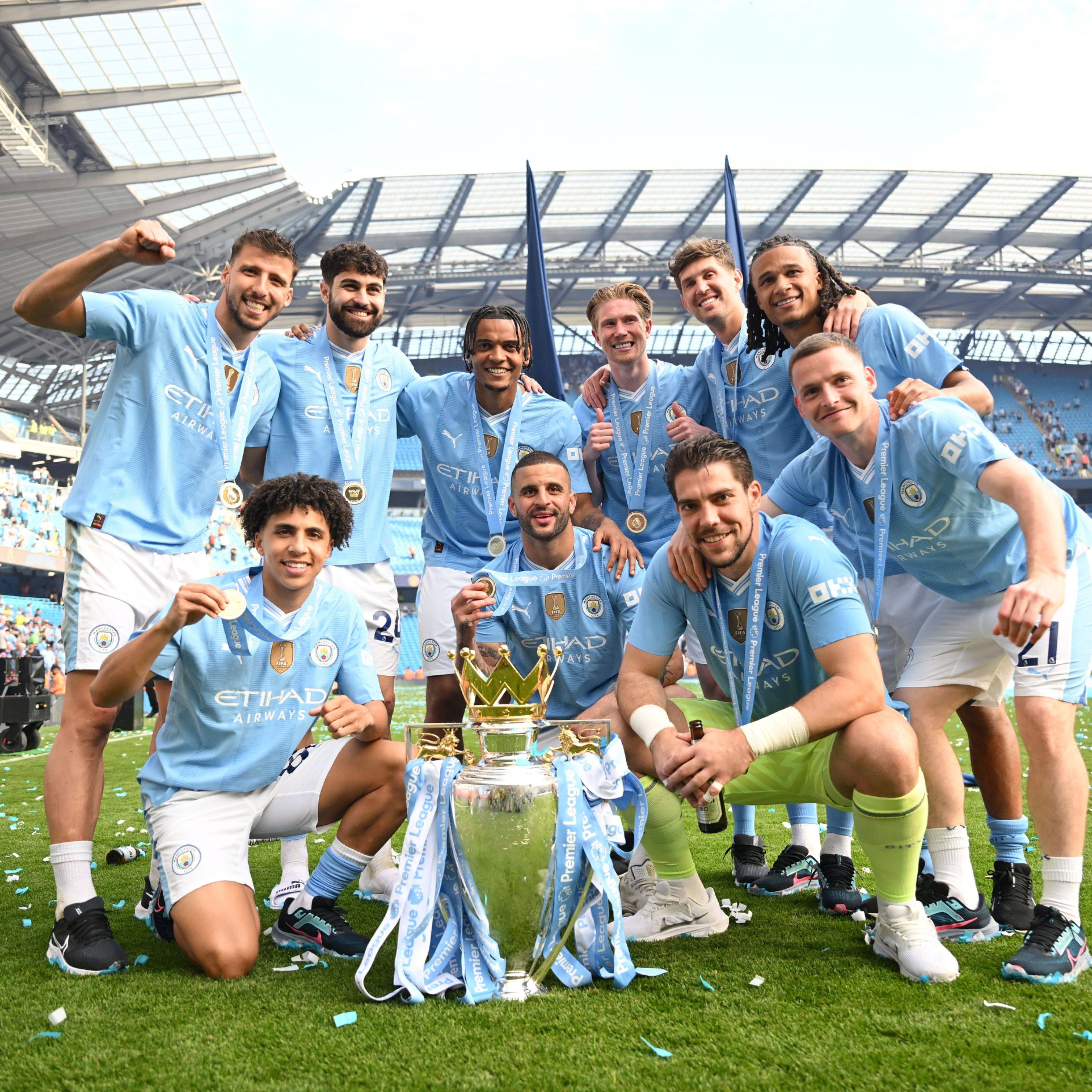 包含曼城新援表现抢眼，备战下一轮决赛的词条