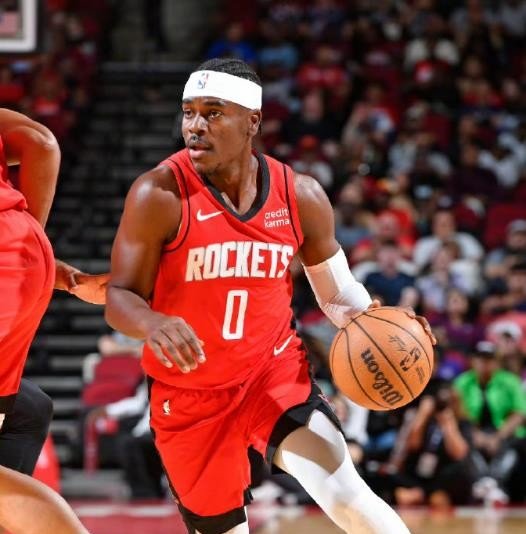 包含迈阿密热火队首发阵容混乱，教练组面临魔咒的词条