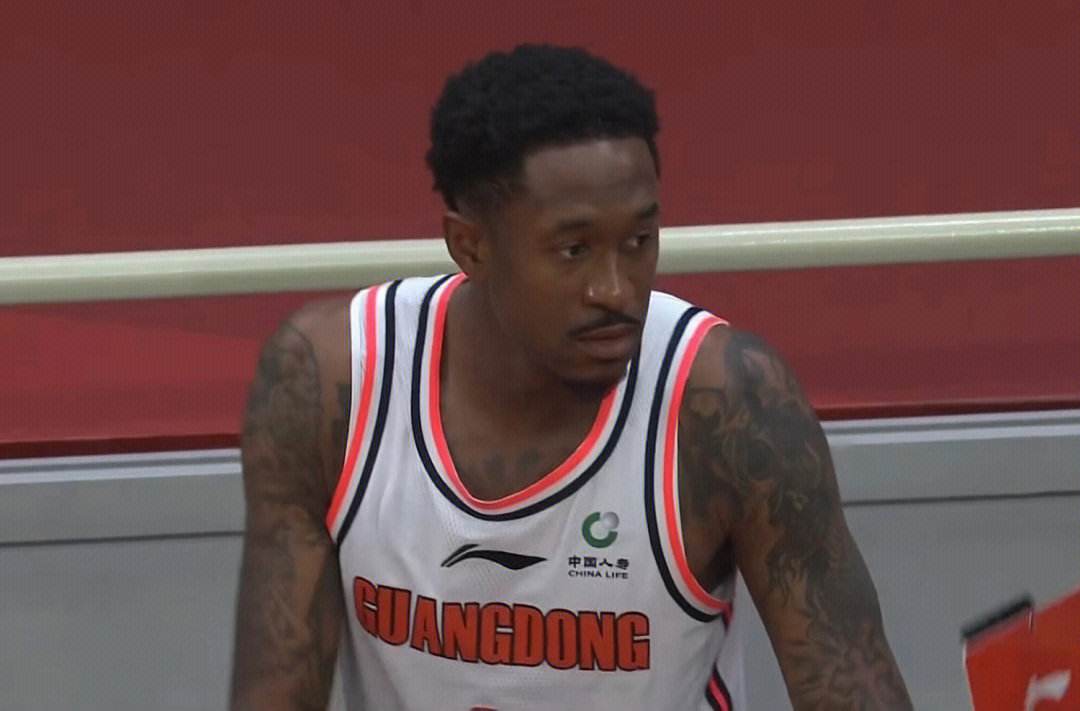 尼克斯队新秀状态回勇，助球队连胜