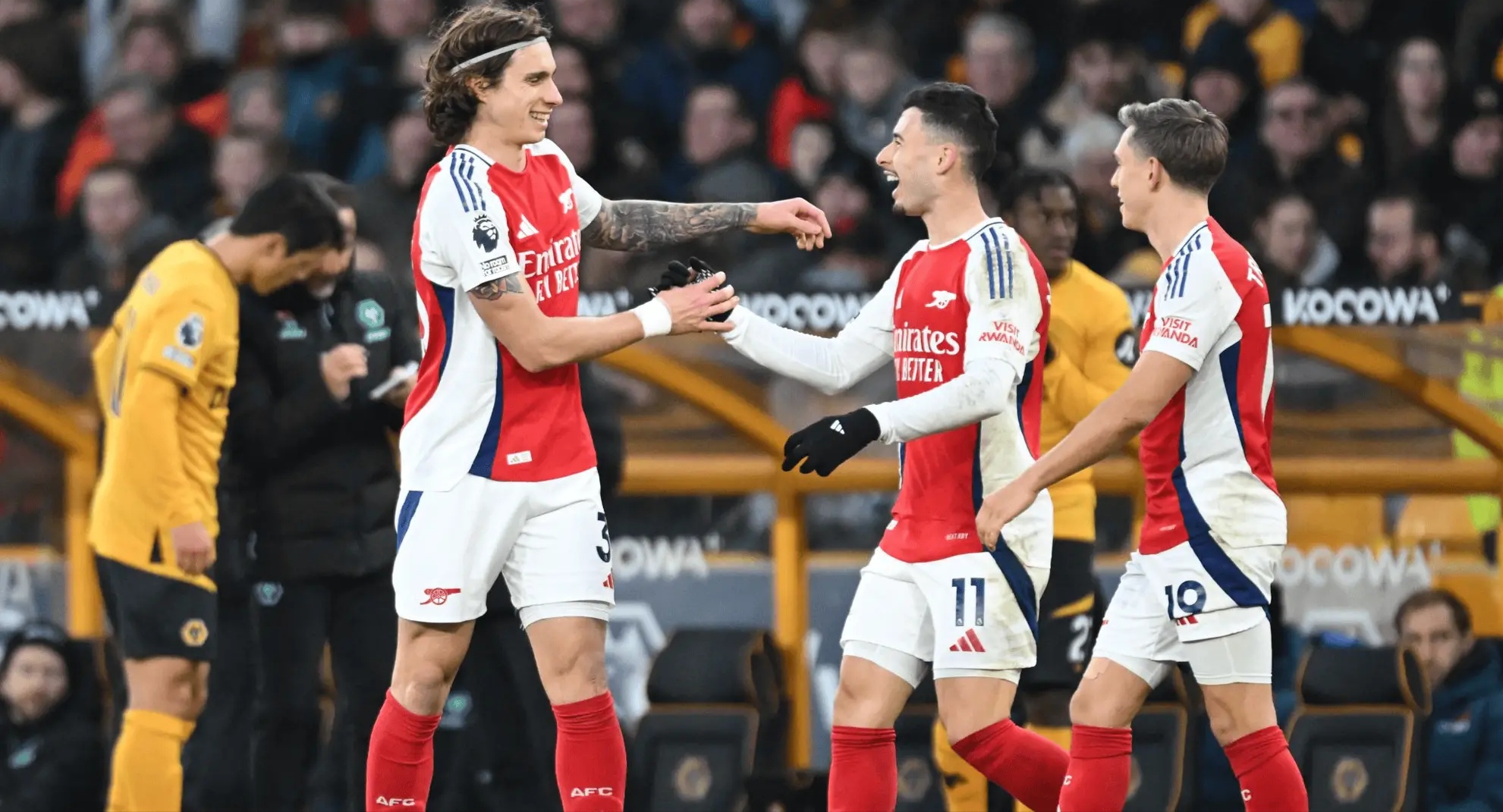 阿森纳主场击败狼队，豪取三分保级