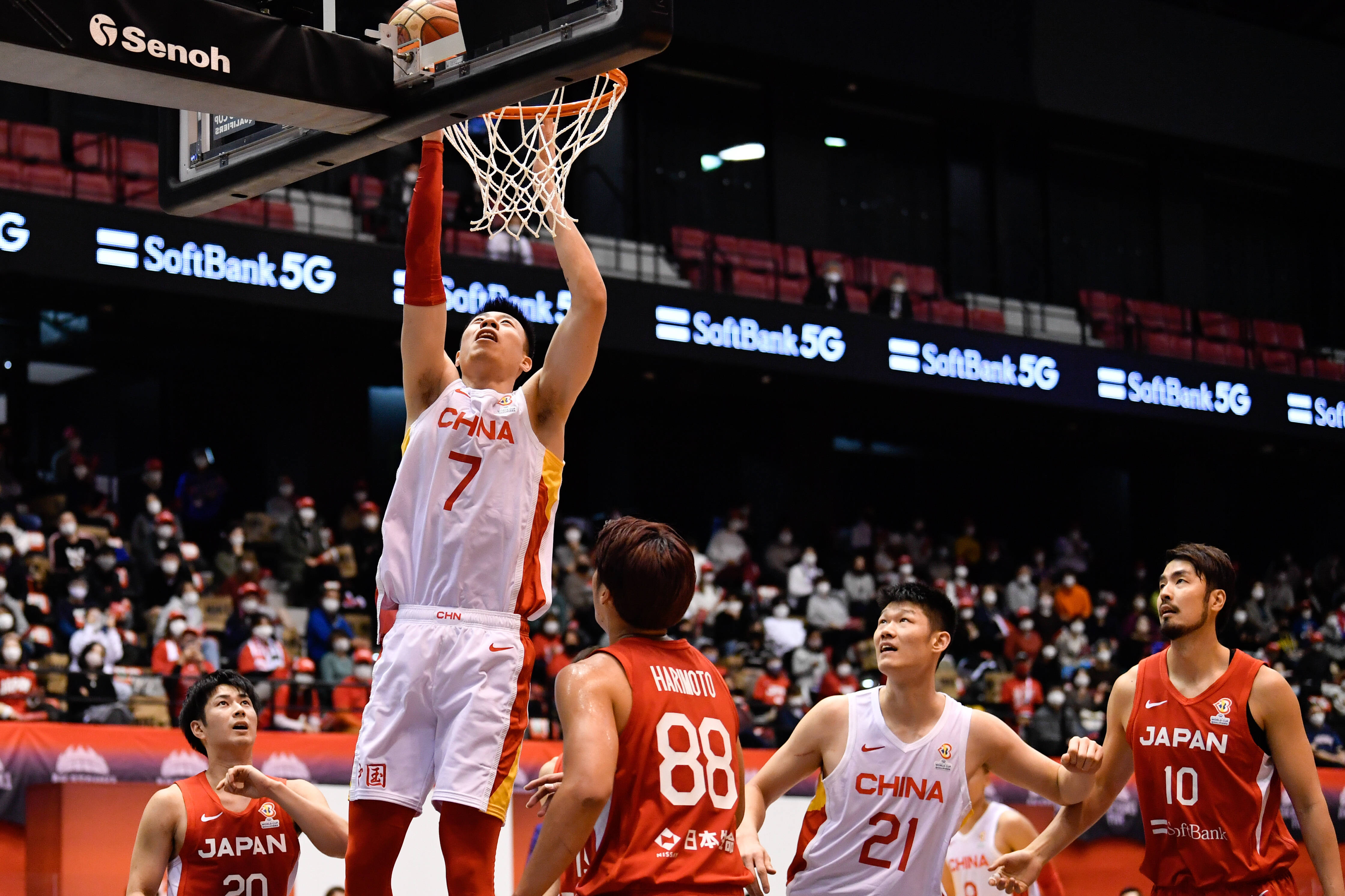 九游体育平台-青岛黄海主力伤停，面临征战困难局面