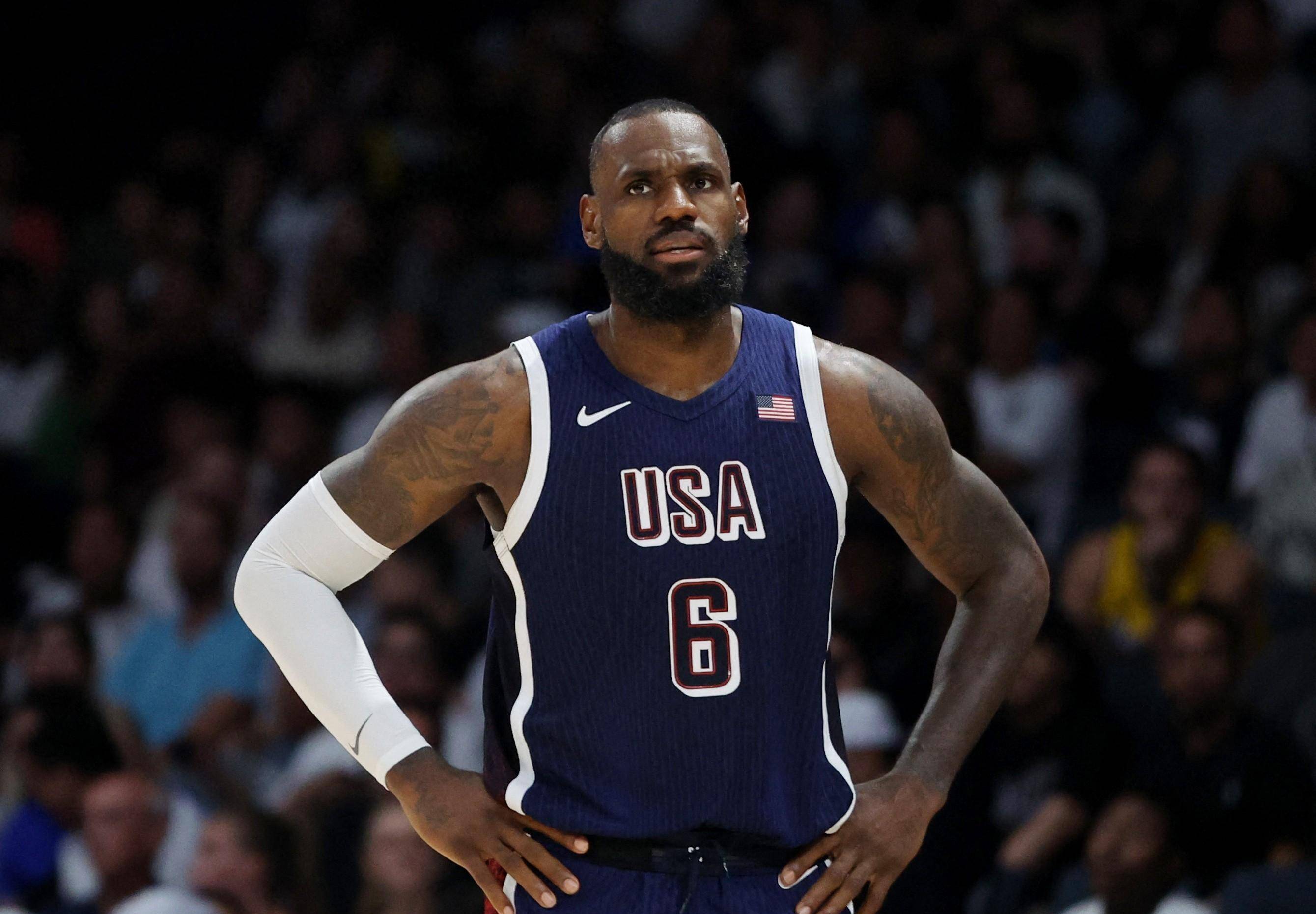 九游娱乐官方网站-篮球明星代表国家参加比赛取得佳绩