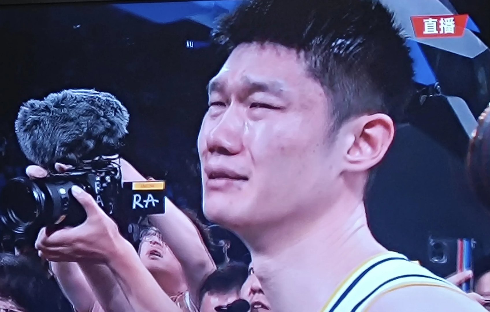 九游娱乐网页-双枪齐放，击败对手取得胜利