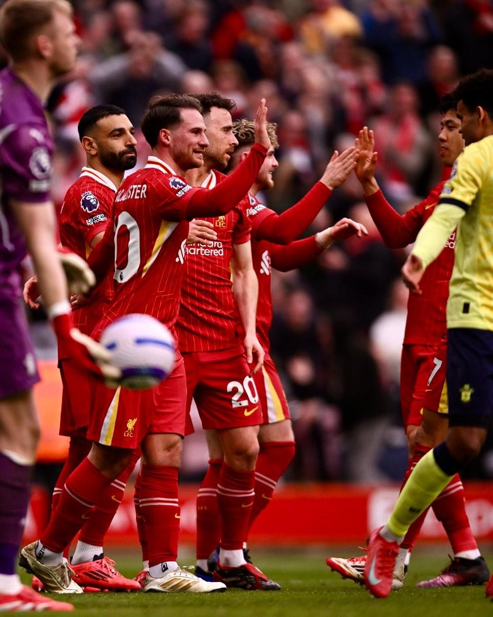 利物浦遭遇惨败，球队士气低迷急需调整的简单介绍