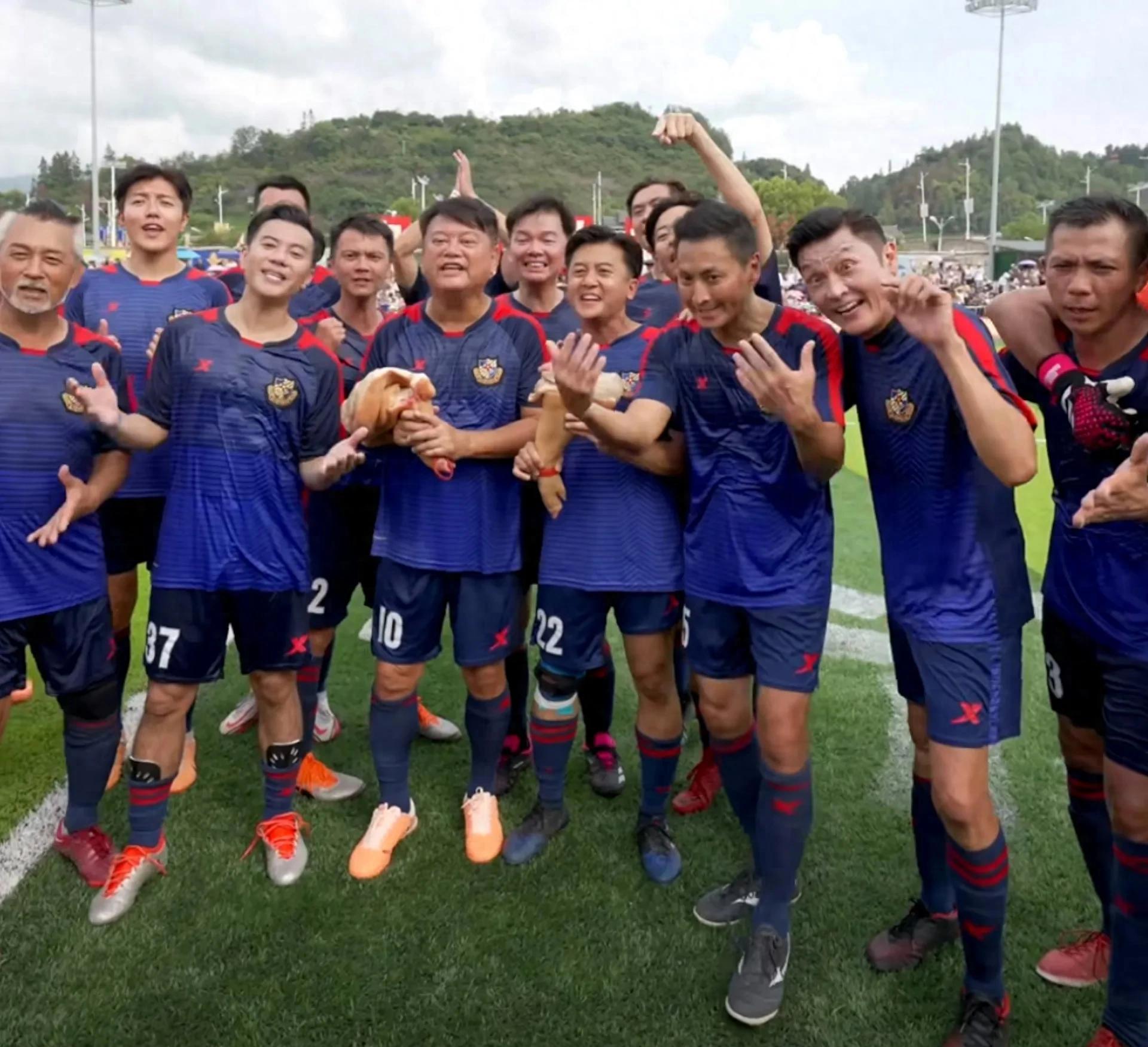 九游VIP-包含强强碰撞，国际足坛明星集结一堂的词条