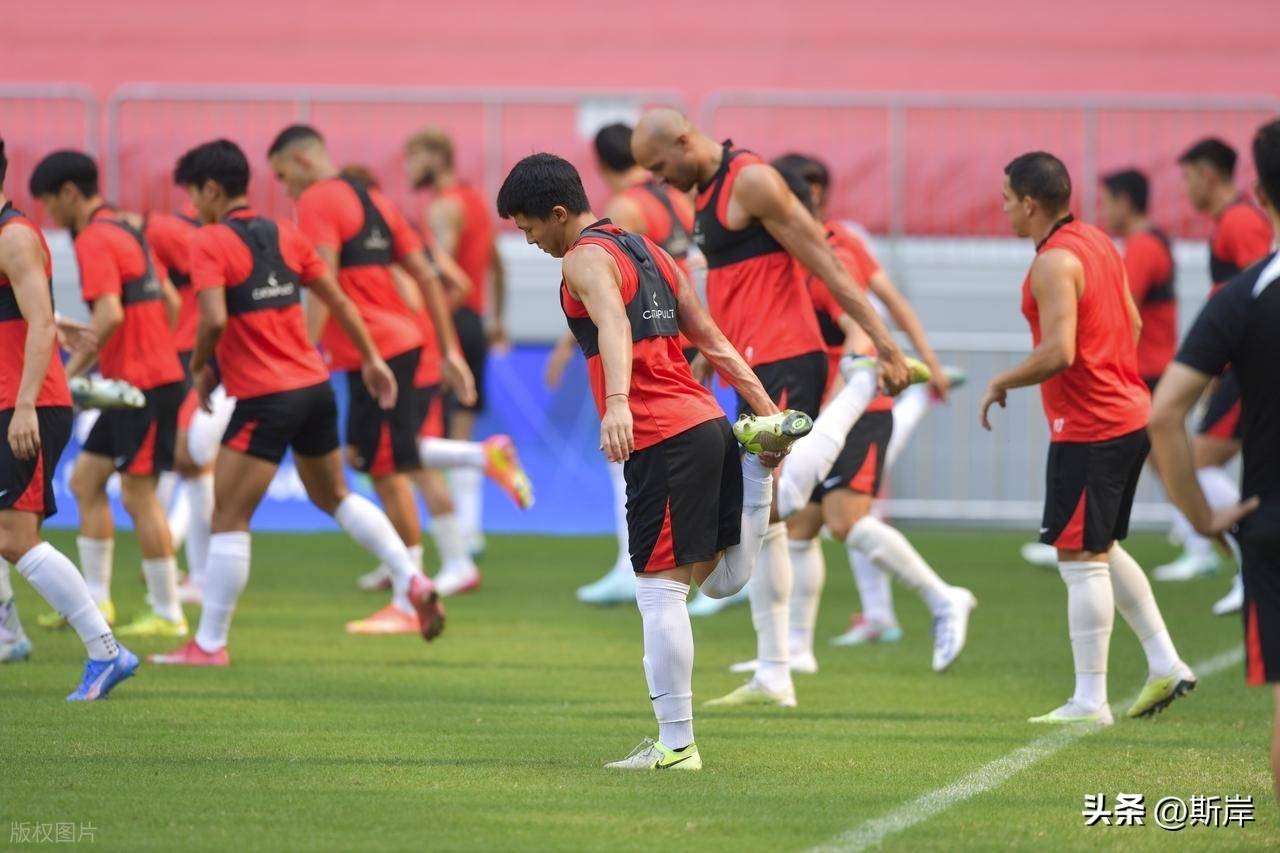 九游娱乐-关于惊人绝杀进球助球队逼平强敌，晋级前八的信息