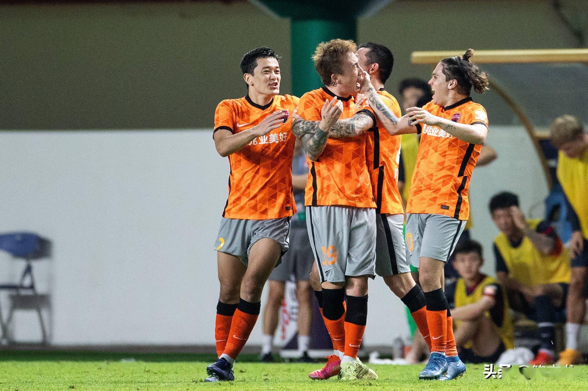 伤停补时！伤病停顿时刻球队逆转胜利