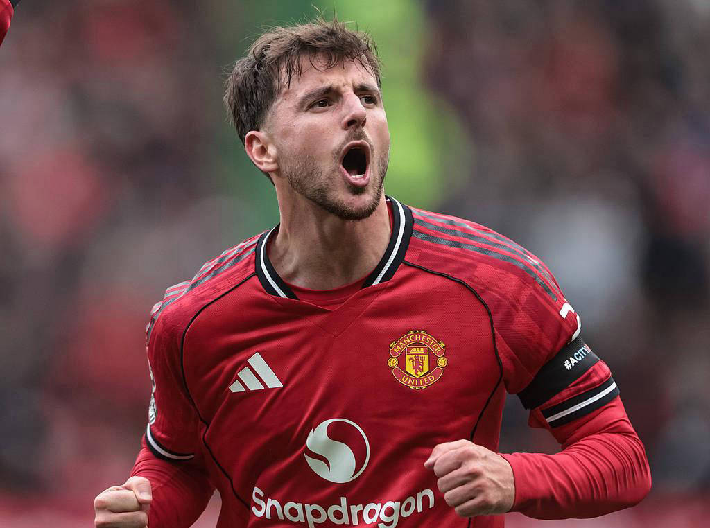 曼联后卫发威，助球队大胜对手