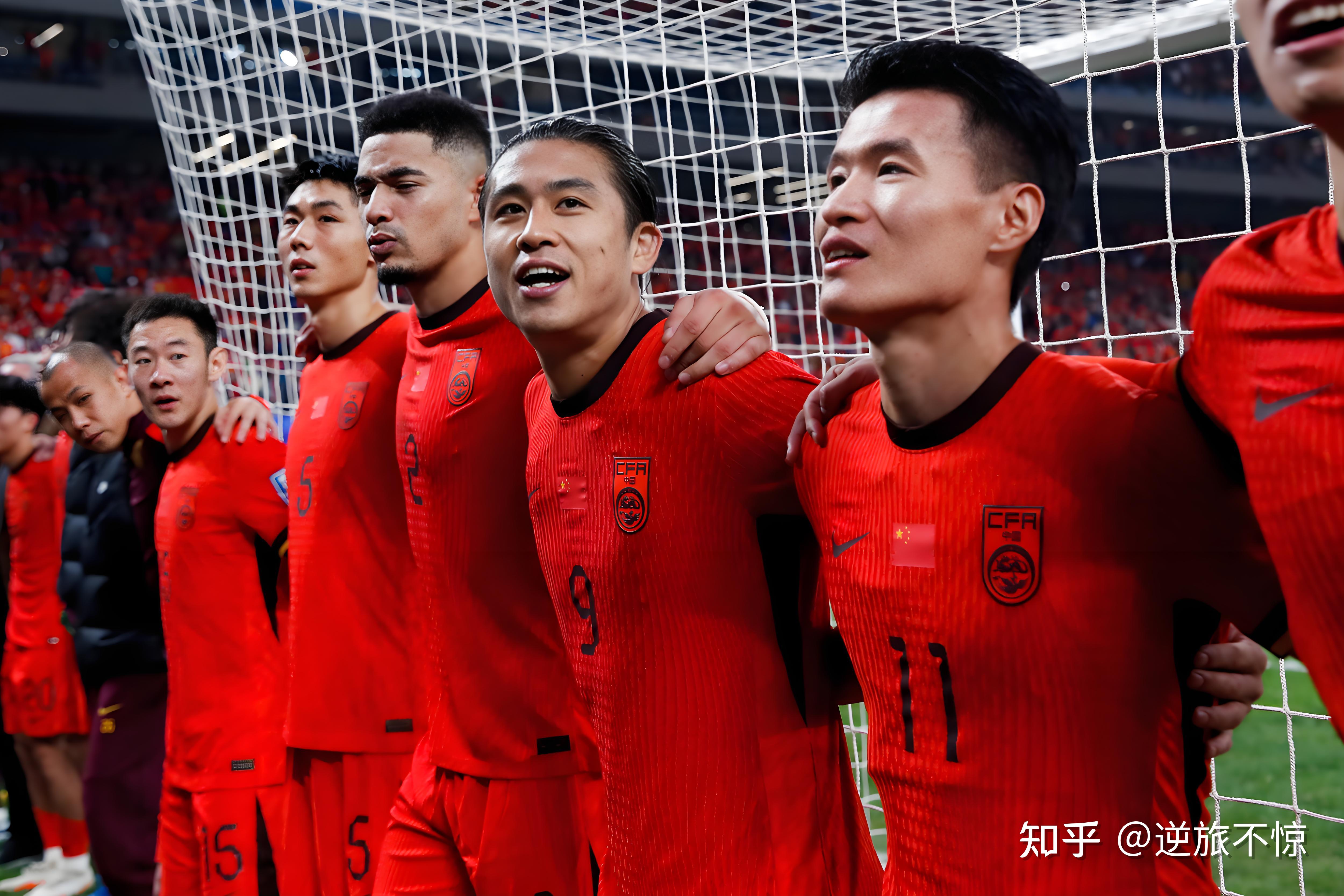 九游娱乐入口-国际足坛华人球员大比拼，引起热议