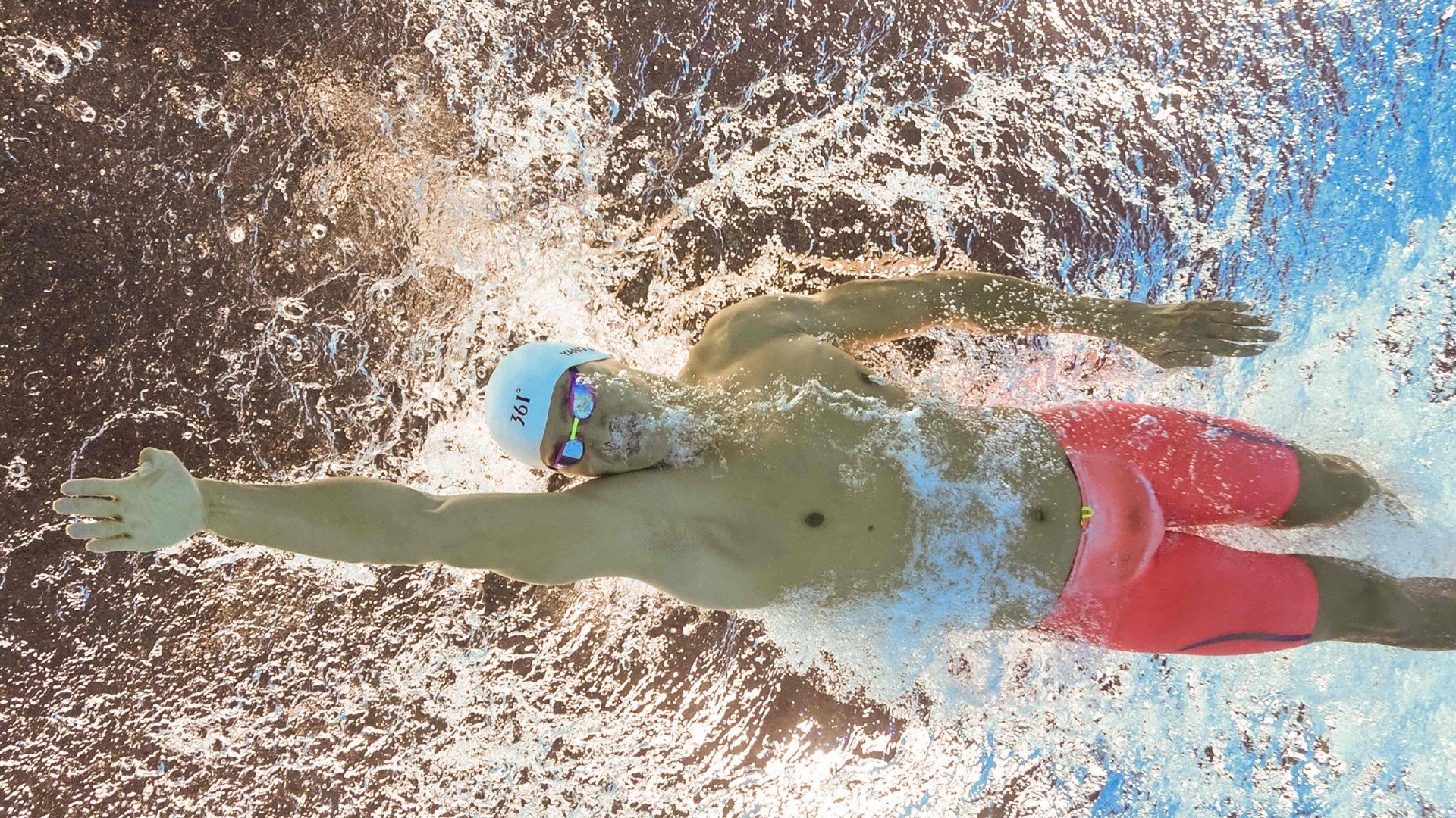 跨界巅峰战，广厦精密机械难阻克莱冷血刺客本色