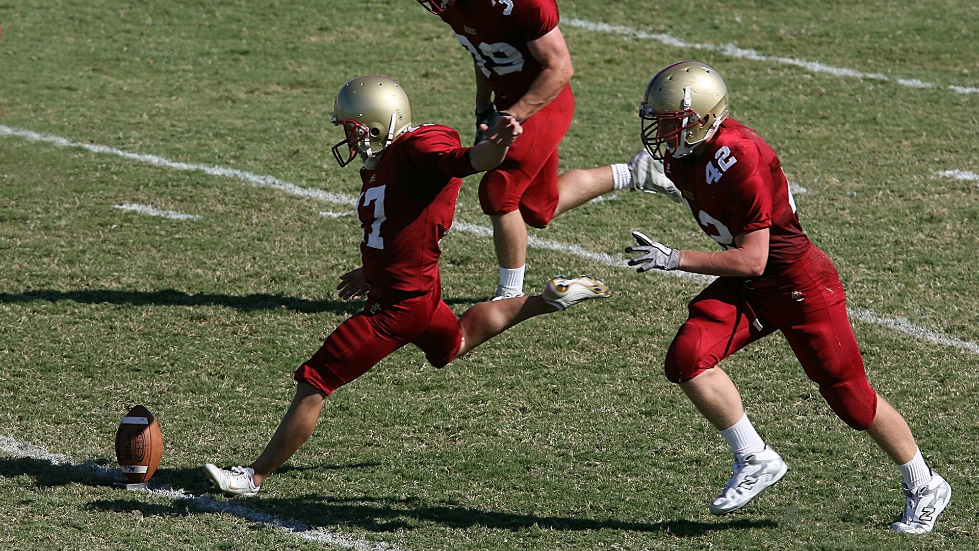 冰封战场，魔笛悠扬，一场定义纯粹的虚构对决