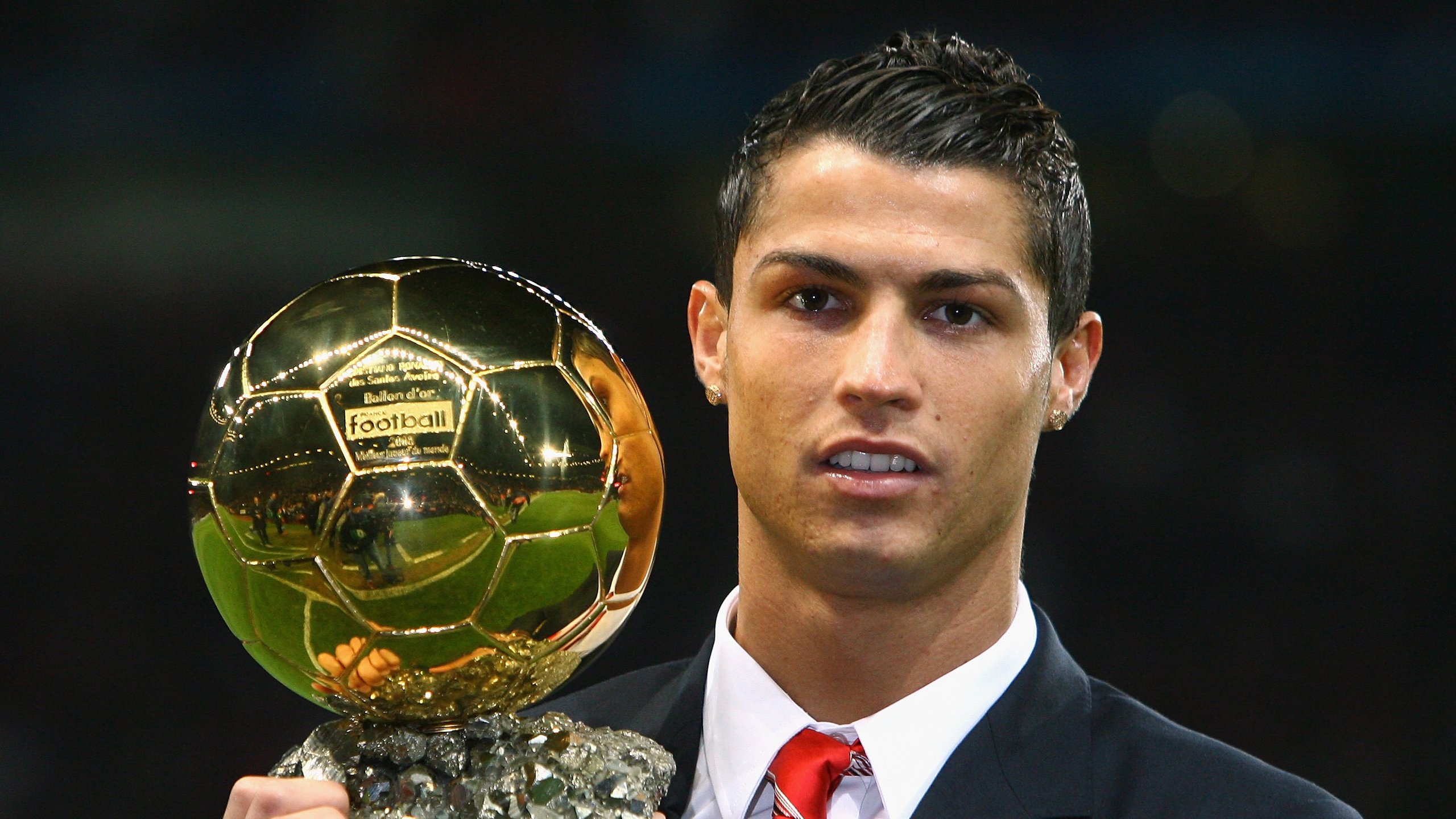 绿茵场上演F1式绝杀，当阿坎吉在终极弯道接管比赛